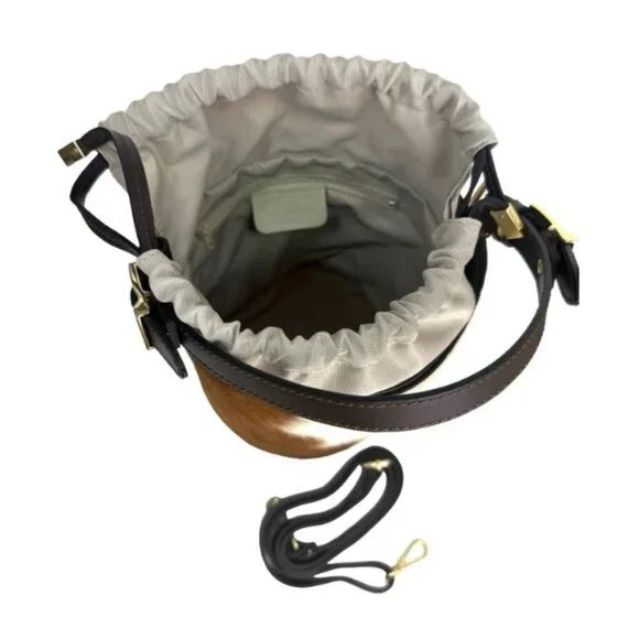 Exquisite Italian Cow Skin Bucket Bag – Handcrafted in Florence, Italy - Picture 2 of 4